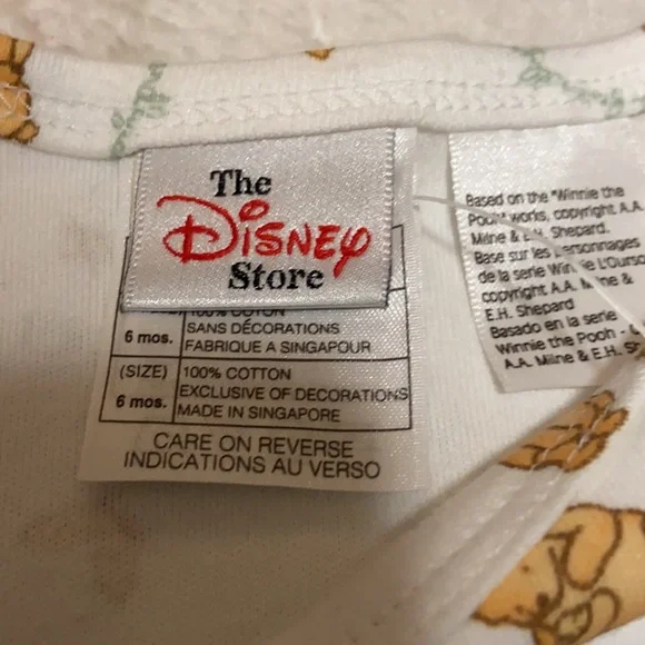 ❌SOLD❌Disney Winnie the Pooh Onesie - Picture 4 of 5